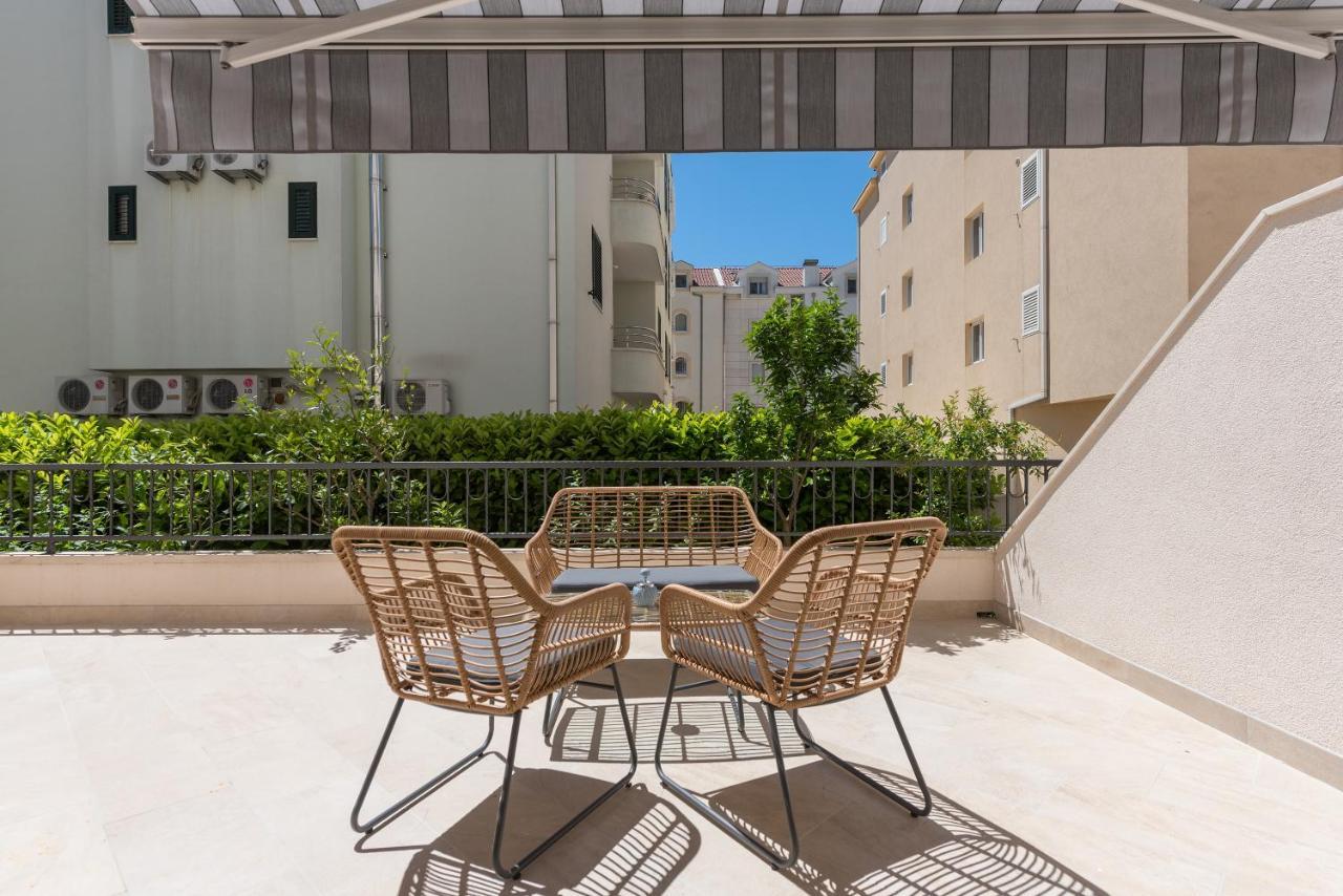 Apartments By The Sea Makarska - 19134 Exterior foto