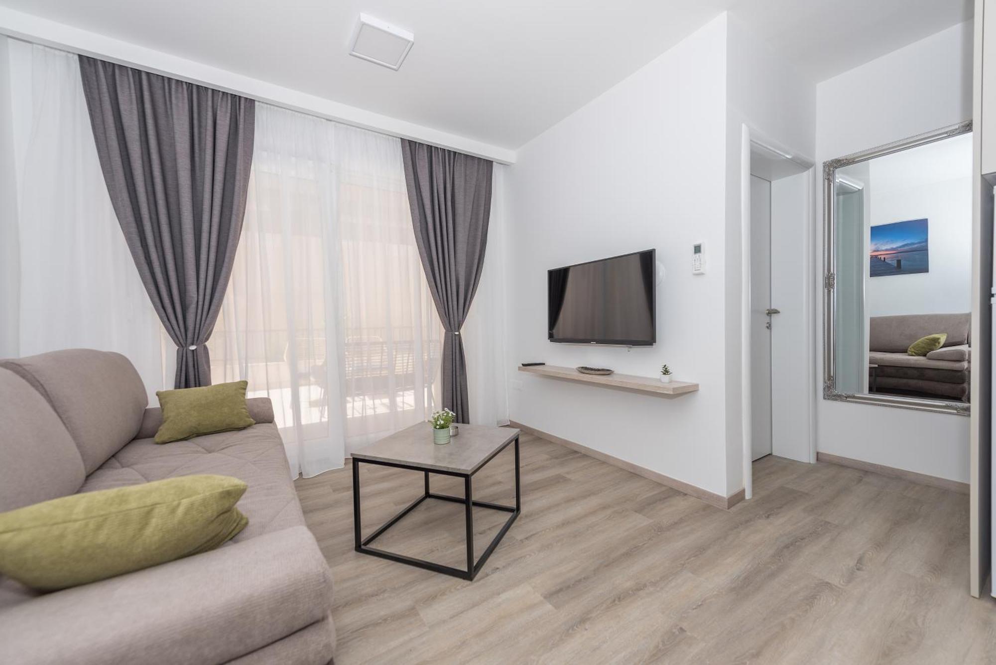 Apartments By The Sea Makarska - 19134 Quarto foto